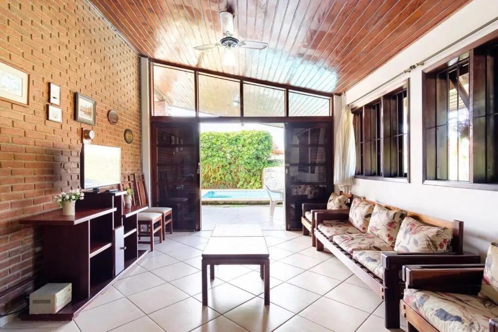 Bh4 - Bh4: Casa Com Piscina Ao Lado Da Praia Grande 乌巴图巴 外观 照片